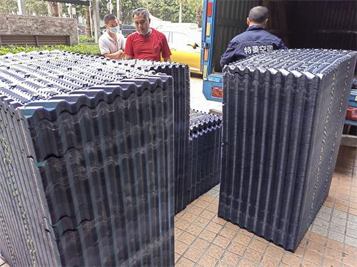 如何進行冷卻塔減速機的保養